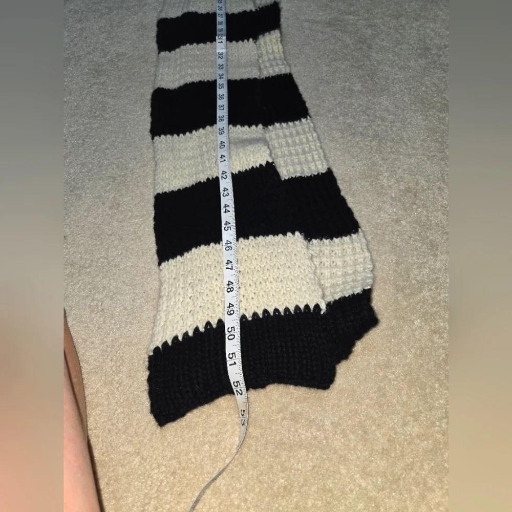 Club Monaco Men's Long Knit Cashmere Scarf